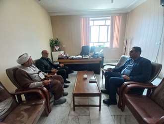 دیدار مدیر توسعه منابع و پشتیبانی دانشکده علوم قرآنی زابل با معاون توسعه و پشتیبانی اداره کل اوقاف استان سیستان و بلوچستان.